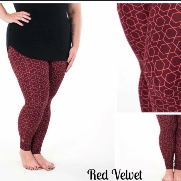 EUC Sweetlegs OS in Red Velvet - Picture 3 of 3